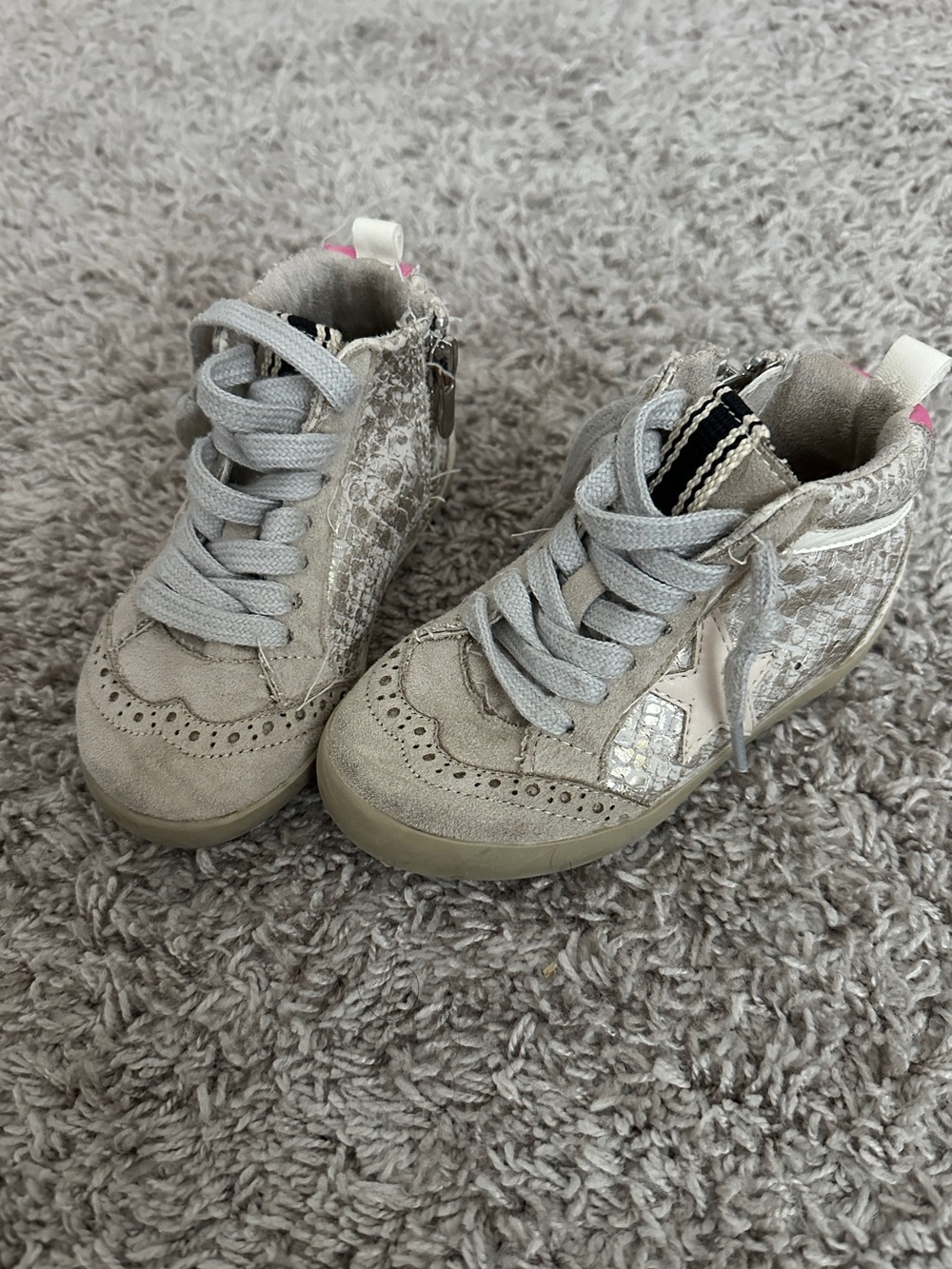ShuShop Light Gray & Silver High-Top Sneakers for Kids